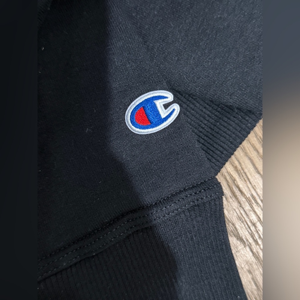NWOT Champion Black Hoodie - Picture 4 of 4